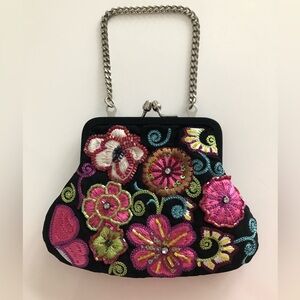Vera Bradley embroidered coin purse